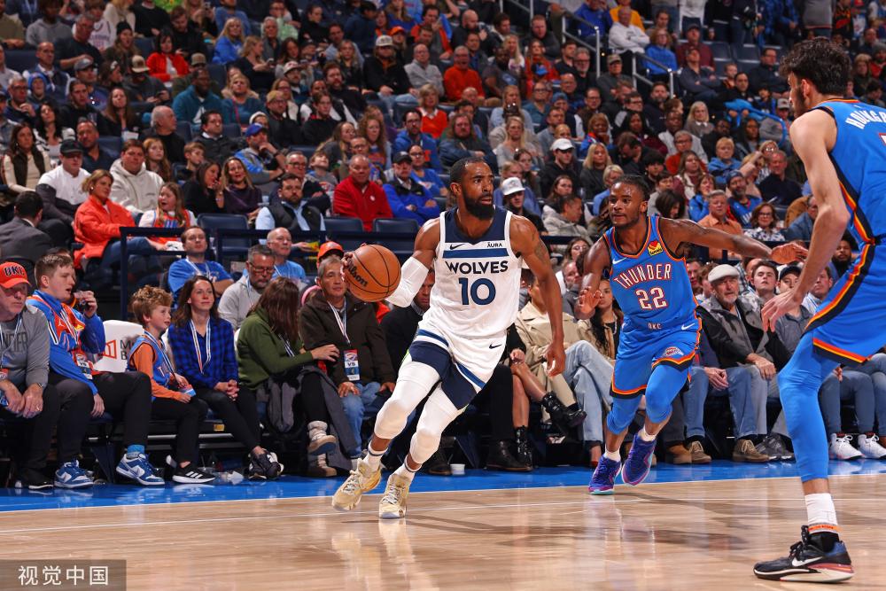 服人心的是 服人心的是