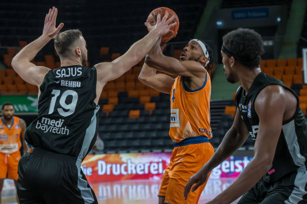 少激烈对抗 少激烈对抗