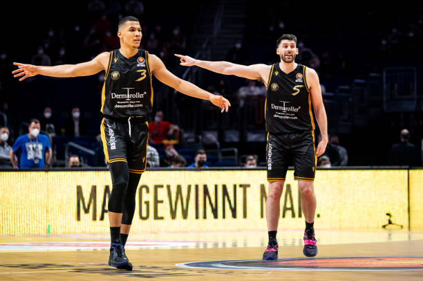 对于本赛季 对于本赛季